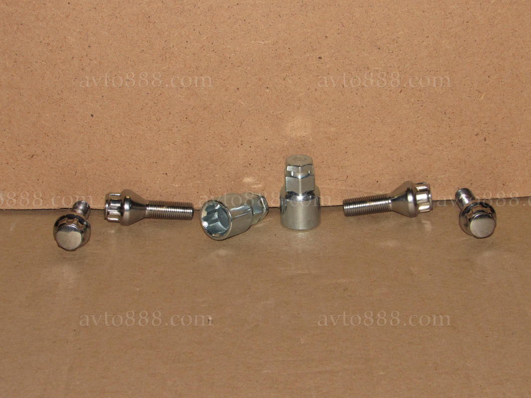 болт колеса 12*1,25*30 конус хром СЕКРЕТ. (4шт + 2кл.) "Walline"