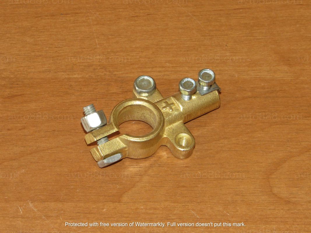 клема АКБ 12В-24В латунь "+"