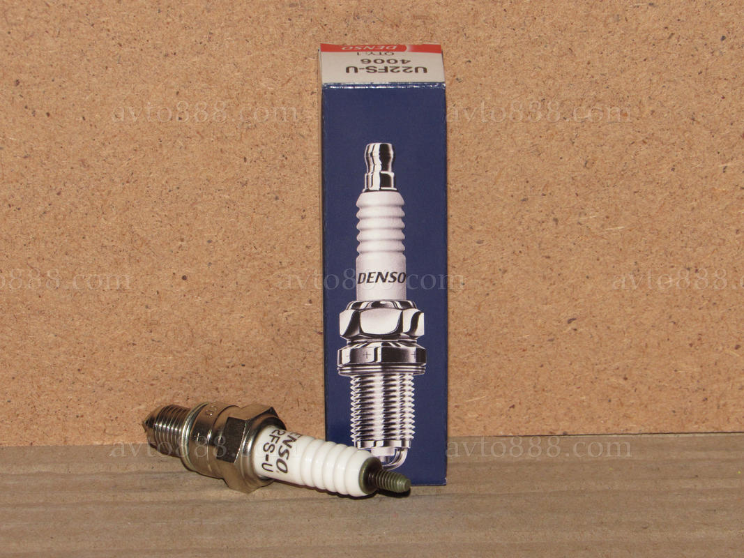 свіча запал. МОТО, Скутер / 4Т d=10, Lрізьба= 9, 16кл. китайс.мопеди (50-150 СС) "Denso"