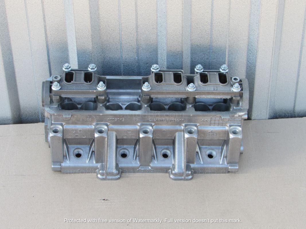 головка блока 2108 1.5 8v "ВАЗ"   (з карб. та інж. дв.) з корп. р/вала