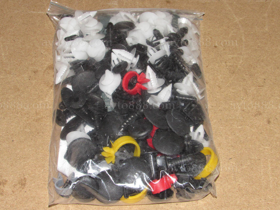 кліпси 1118   (к-кт на машину)