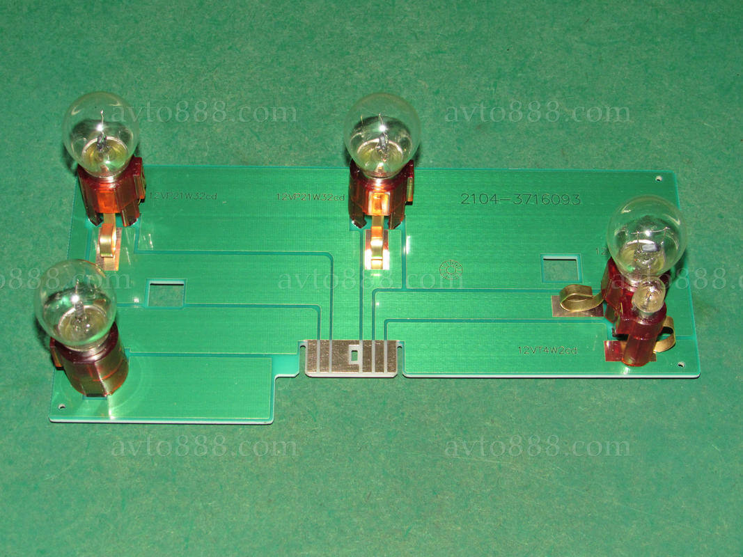 плата задн. фонаря 2104 з ламп. лв
