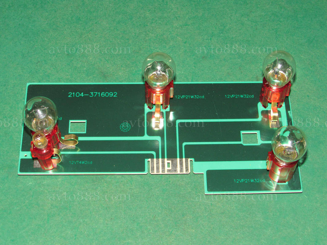 плата задн. фонаря 2104 з ламп. пр