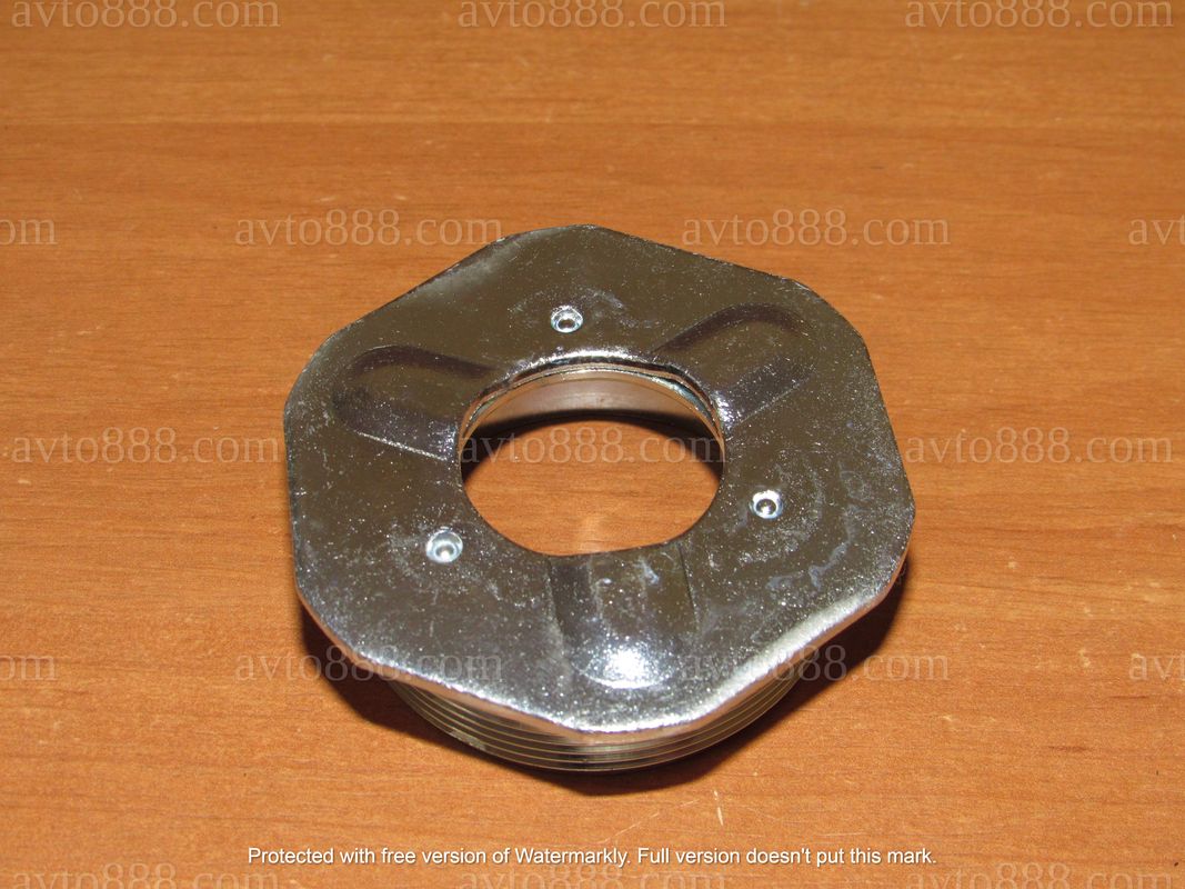 гайка пер. стойки Lanos верх (вкладиша) "GM"   (Nexia, Espero)