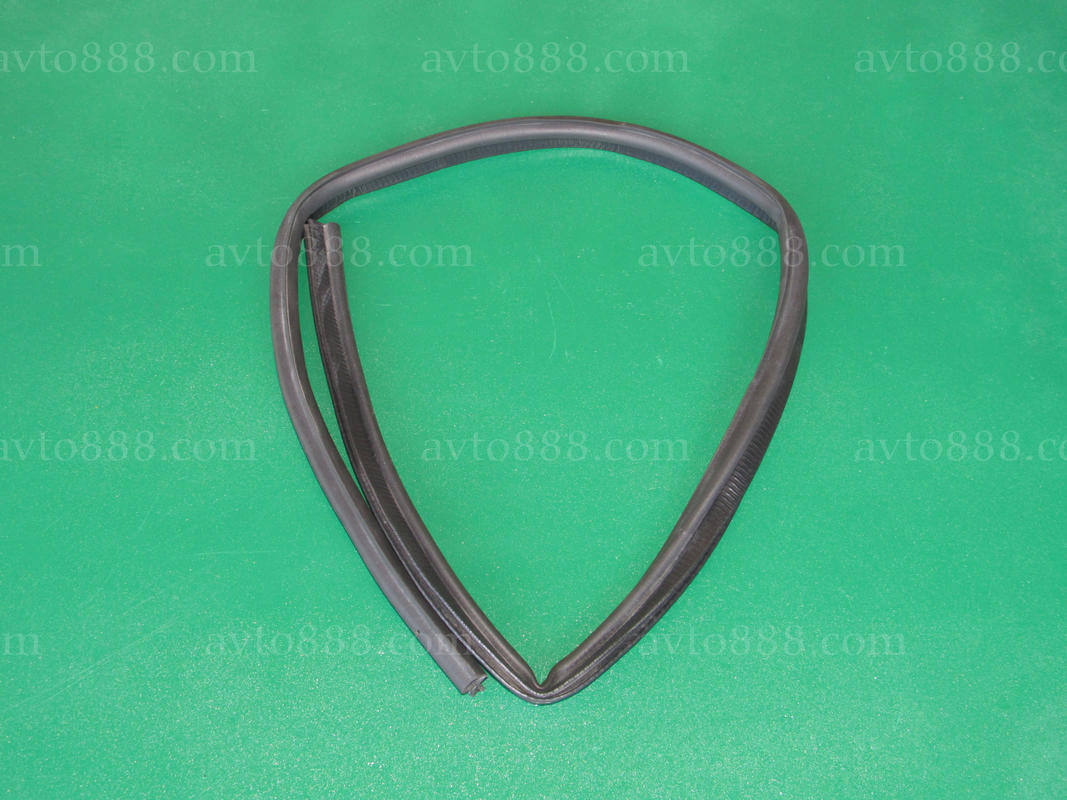 уплотн. капота Lanos "БРТ"   (138см)