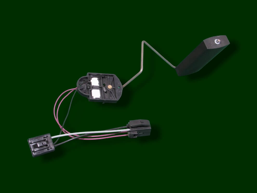 датчик б-бака 2110 16v "УТЕС"