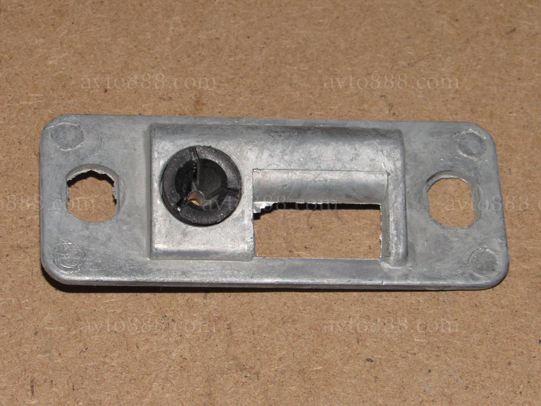 планка багажн. 2108 в зб. (з пласм. втулк.)     РОЗПРОДАЖ АКЦІЯ