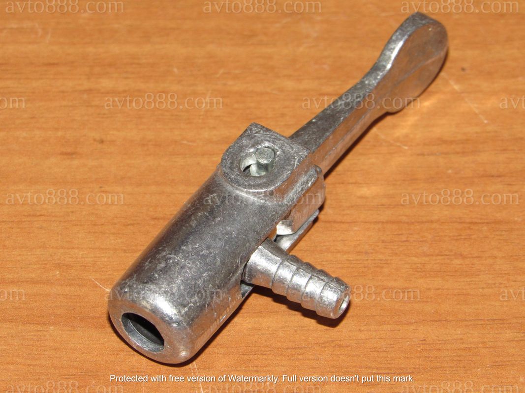 наконечник насоса алюм. вел.