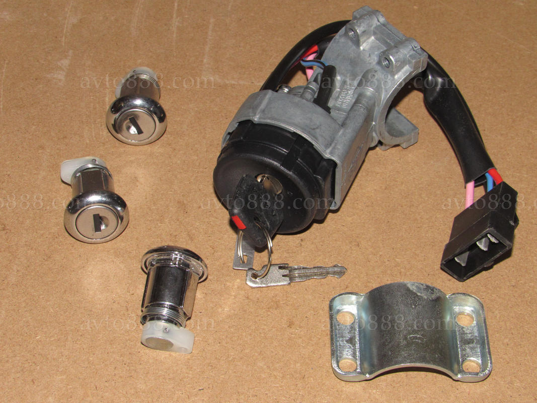 замок запал. 2170 з імобіл. МАНЄКІНА КІРА МИКОЛАЇВНА