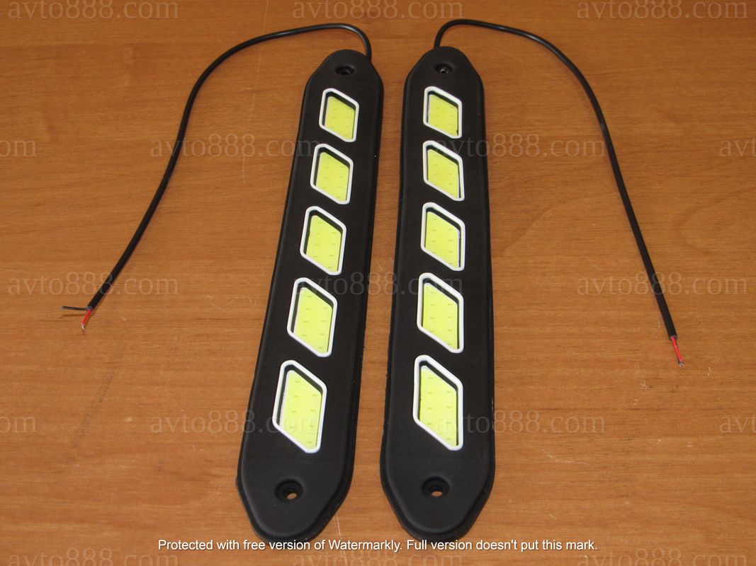 фара  UNI денного світла SAFETY DLR-19 гнучка