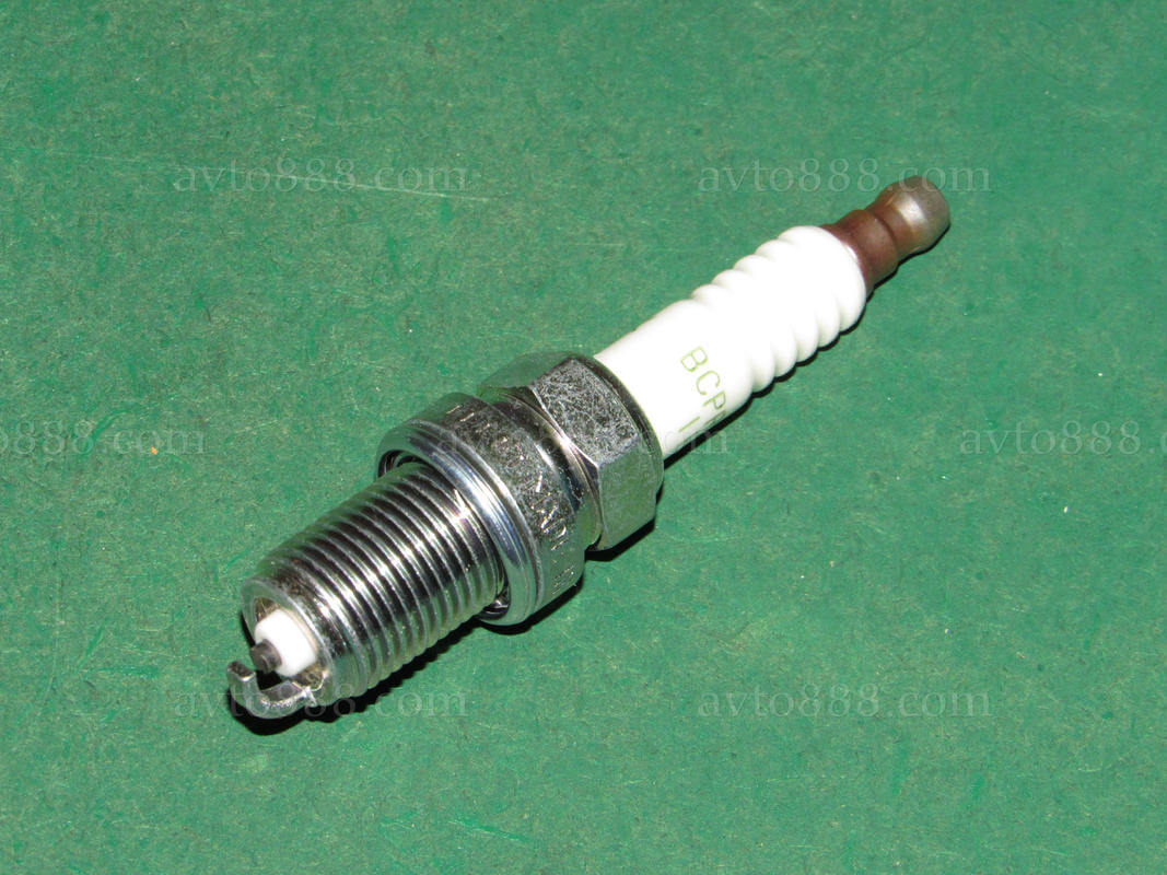свіча запал. "NGK" №11   (ЛАДА 16v)