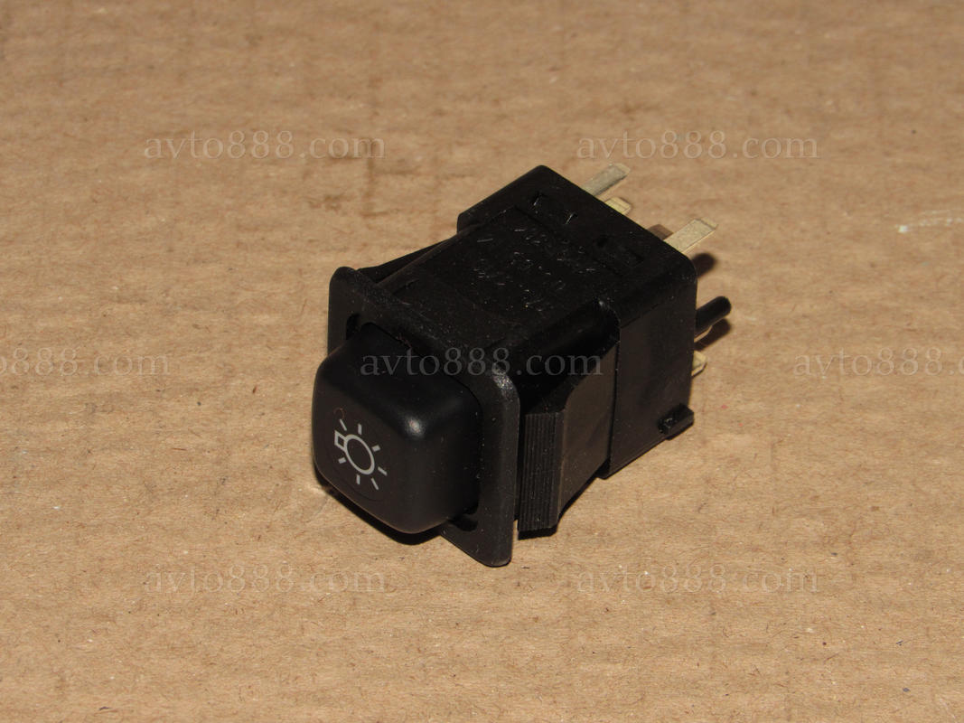 кнопка габаритів 2108 з підсв. / 9конт. "SKADI"   Таврія/Москвич-2141