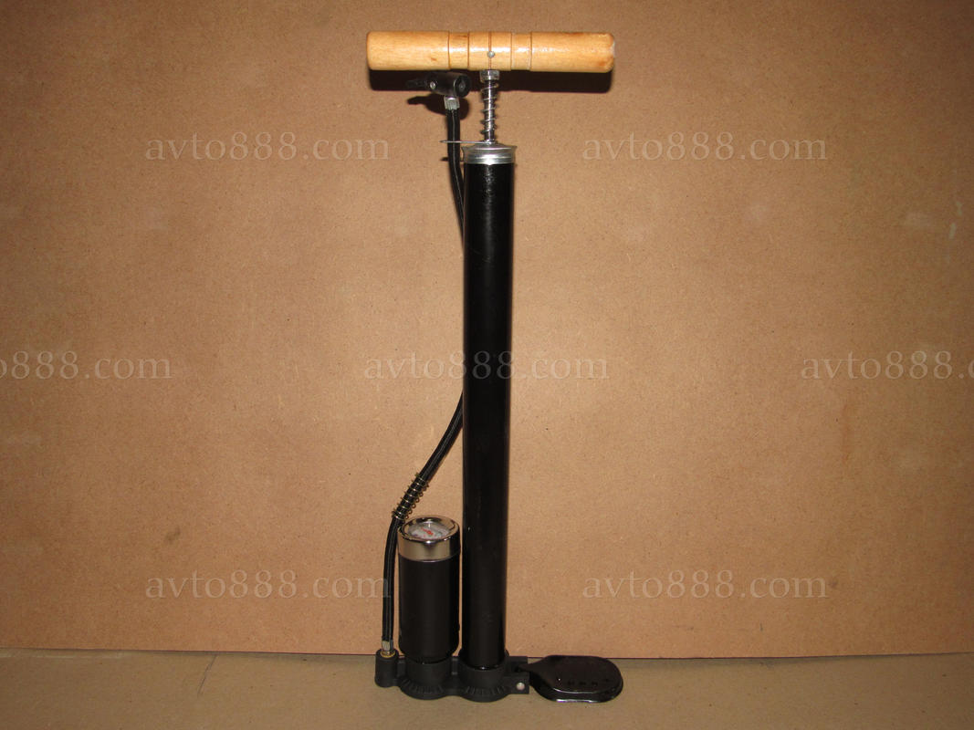 насос ручний з маном. "Китай" (чорн. і дерев.ручка)