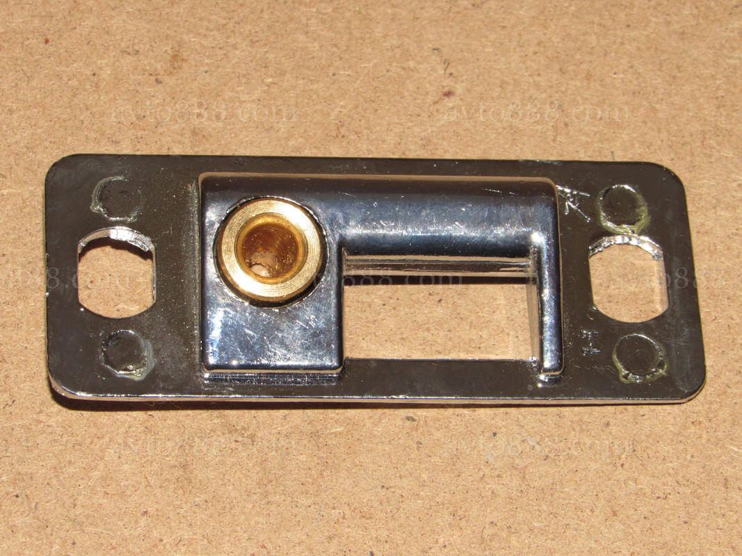 планка багажн. 2108 1102 в зб. (з метал. втулк.)