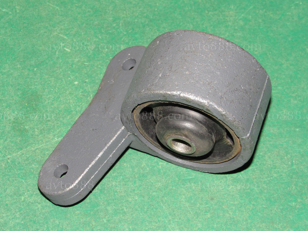 подушка КПП 2121 5ст. "AT" / "Rutex"       21213/21214/2131