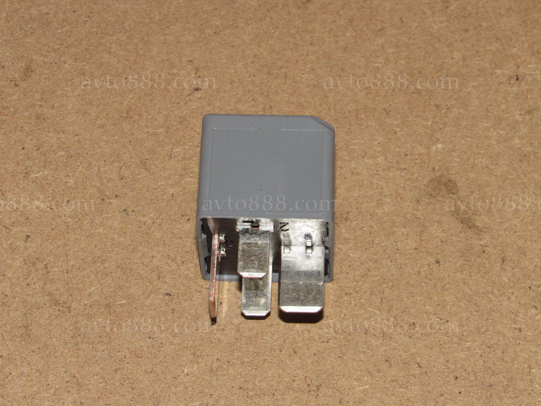 реле комутац. 2110 4к. 70А "Португ."    (Audi, VW)     АКЦІЯ