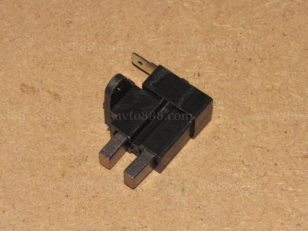 щітка генер. 2108 в зб.     РОЗПРОДАЖ АКЦІЯ