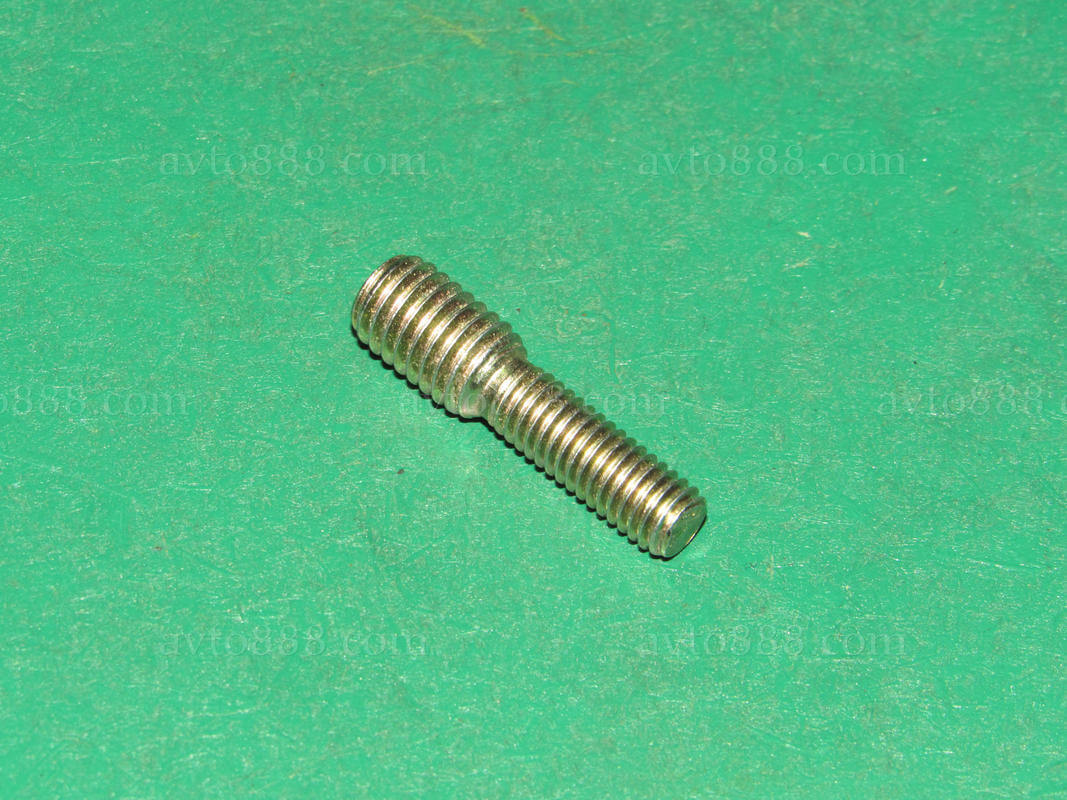 шпилька кришки клапанів 2101 ремонт