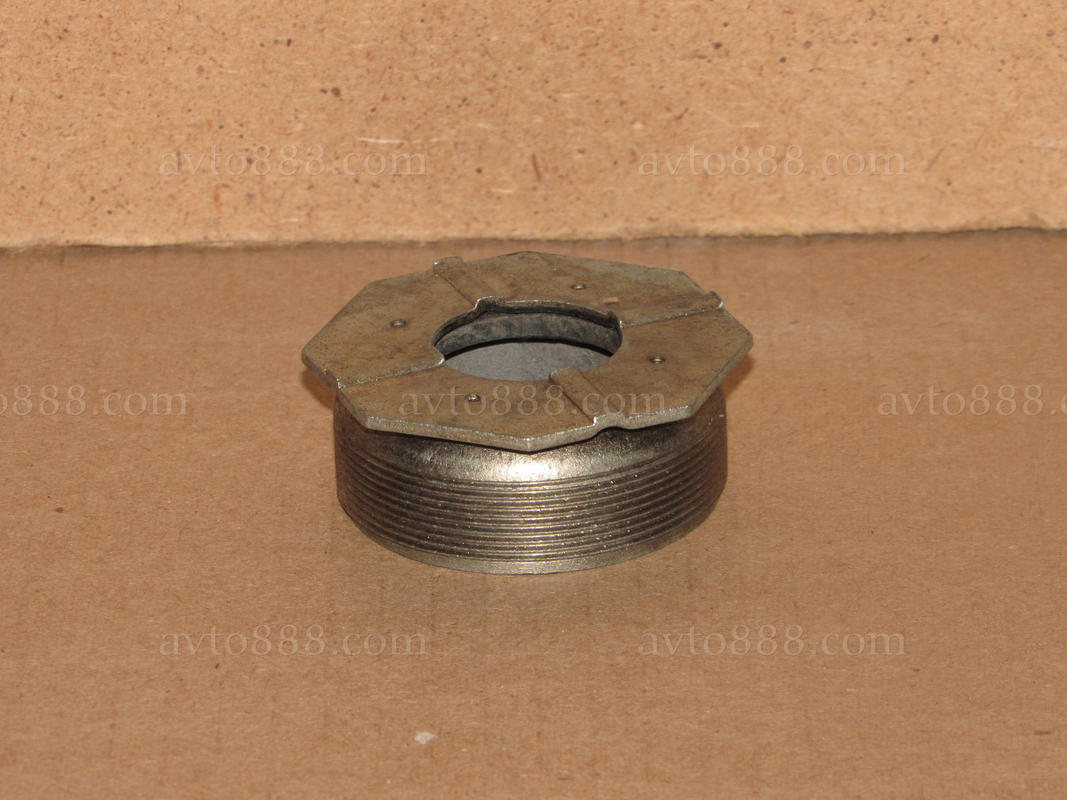 гайка стойки 2108   / фіксує вставку в корпусі 2109/21099 2110/2111/2112 2113/2114/2115     РОЗПРОДАЖ АКЦІ